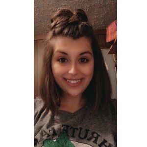 Meet your Posher, Lindsey